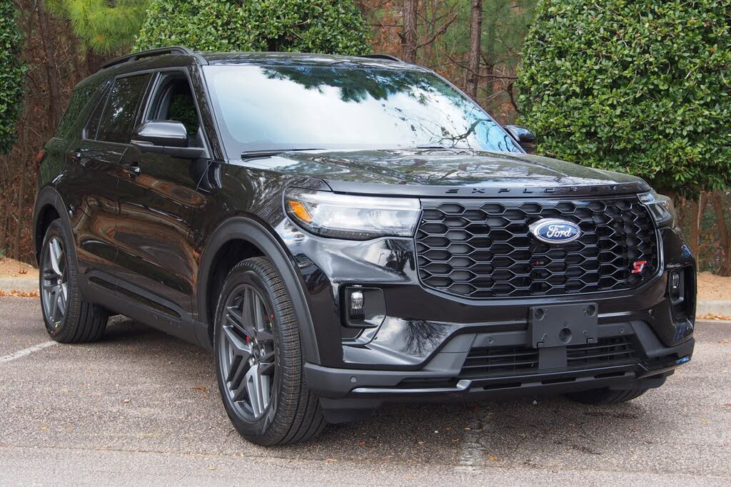 2026 Ford Explorer ST AWD