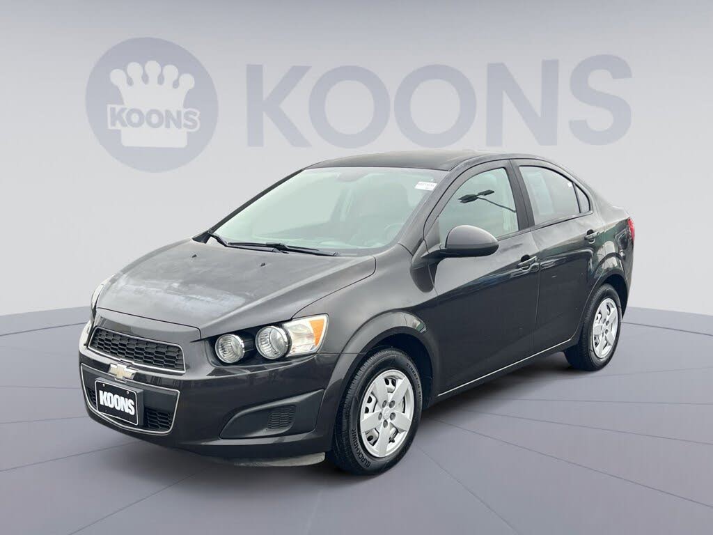 2013 Chevrolet Sonic LS Sedan FWD