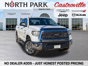 Toyota Tundra SR5 CrewMax 5.7L 4WD