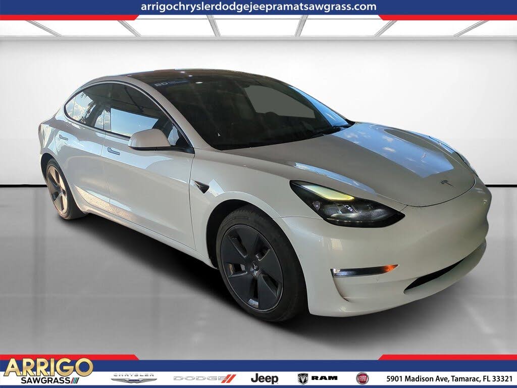 2022 Tesla Model 3 Long Range AWD