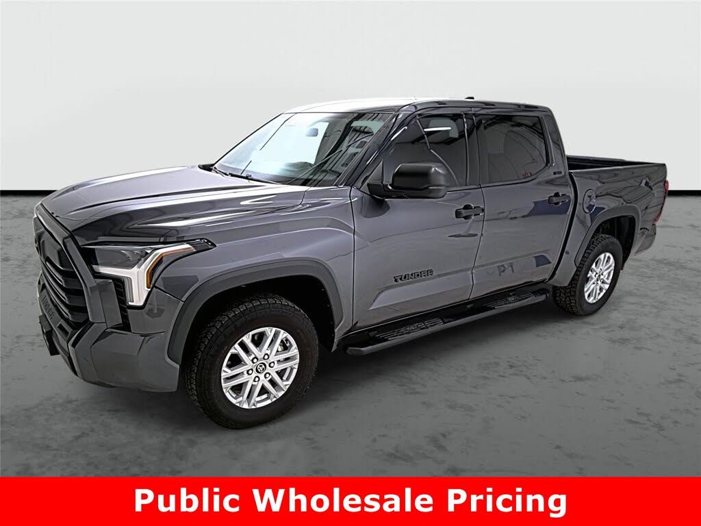2022 Toyota Tundra SR5 CrewMax Cab 4WD