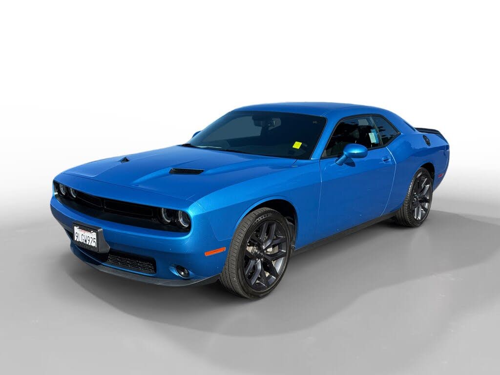 2023 Dodge Challenger SXT RWD