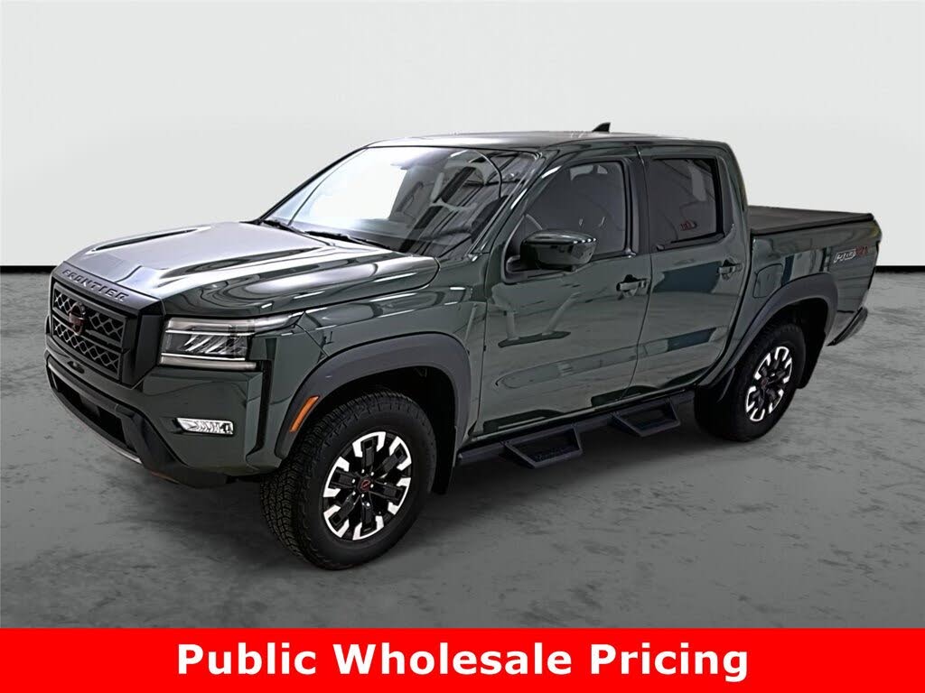 2023 Nissan Frontier PRO-4X Crew Cab 4WD