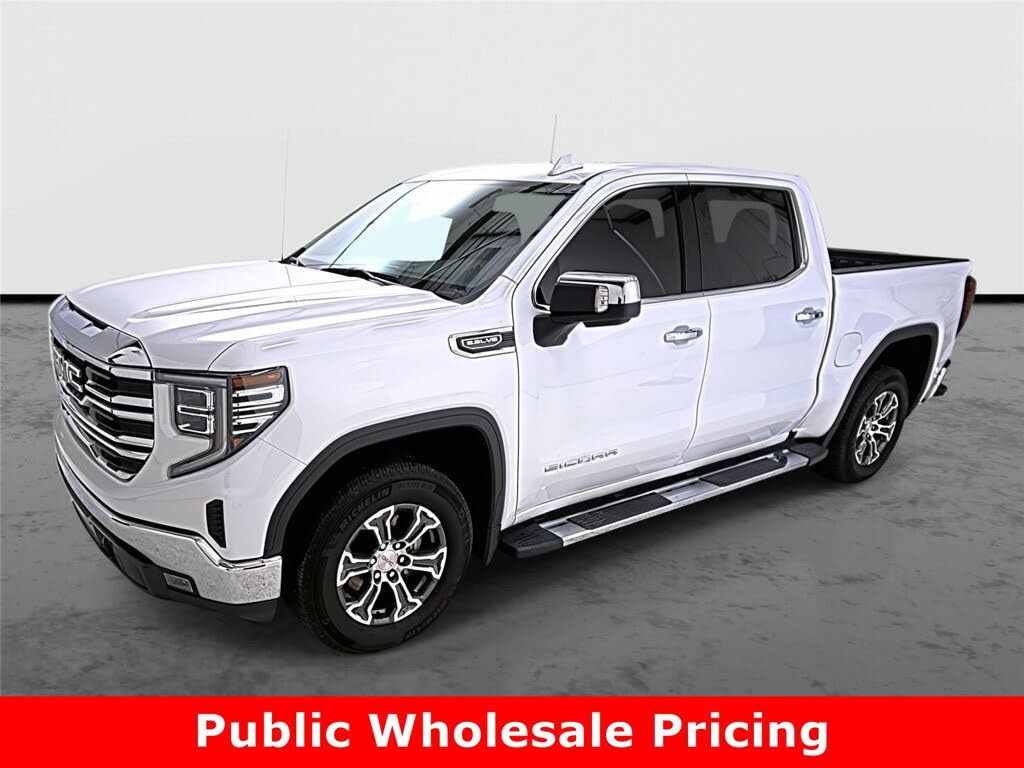 2024 GMC Sierra 1500 SLT Crew Cab RWD