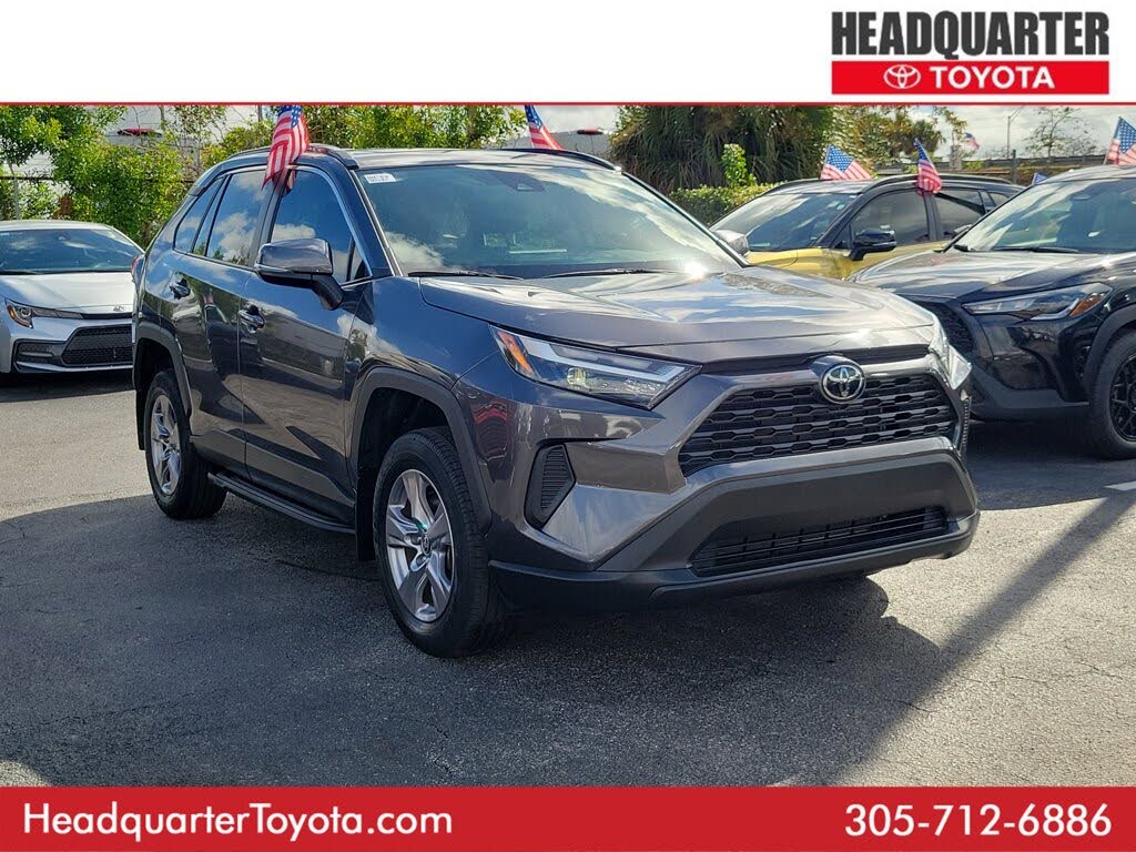 2024 Toyota RAV4 XLE FWD