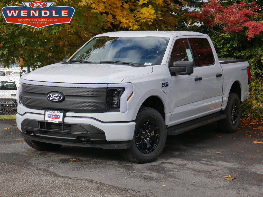 2025 Ford F-150 Lightning XLT SuperCrew AWD