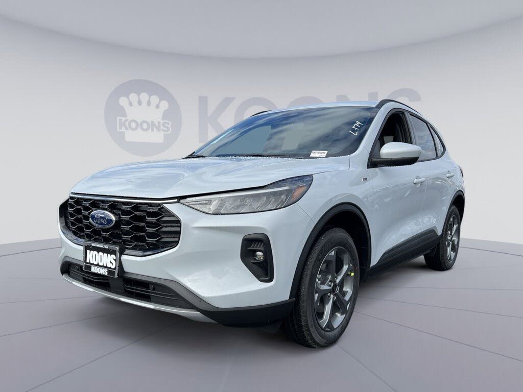 2026 Ford Escape ST-Line Select AWD