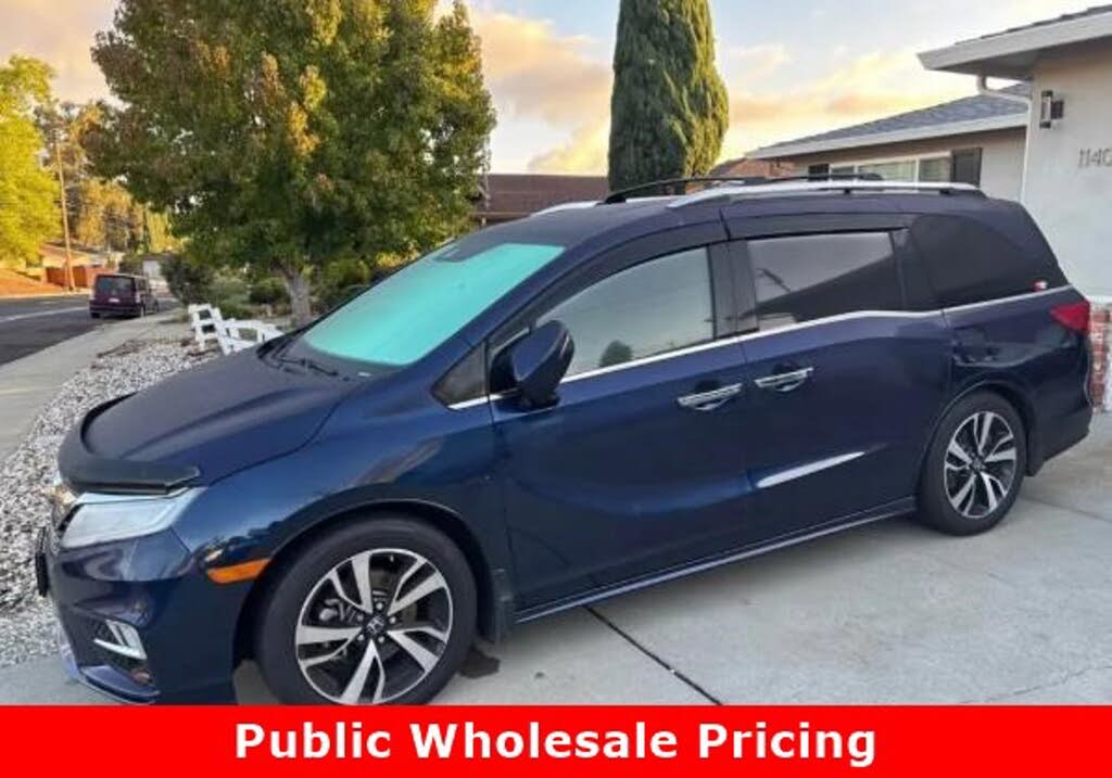 2018 Honda Odyssey Touring Elite FWD