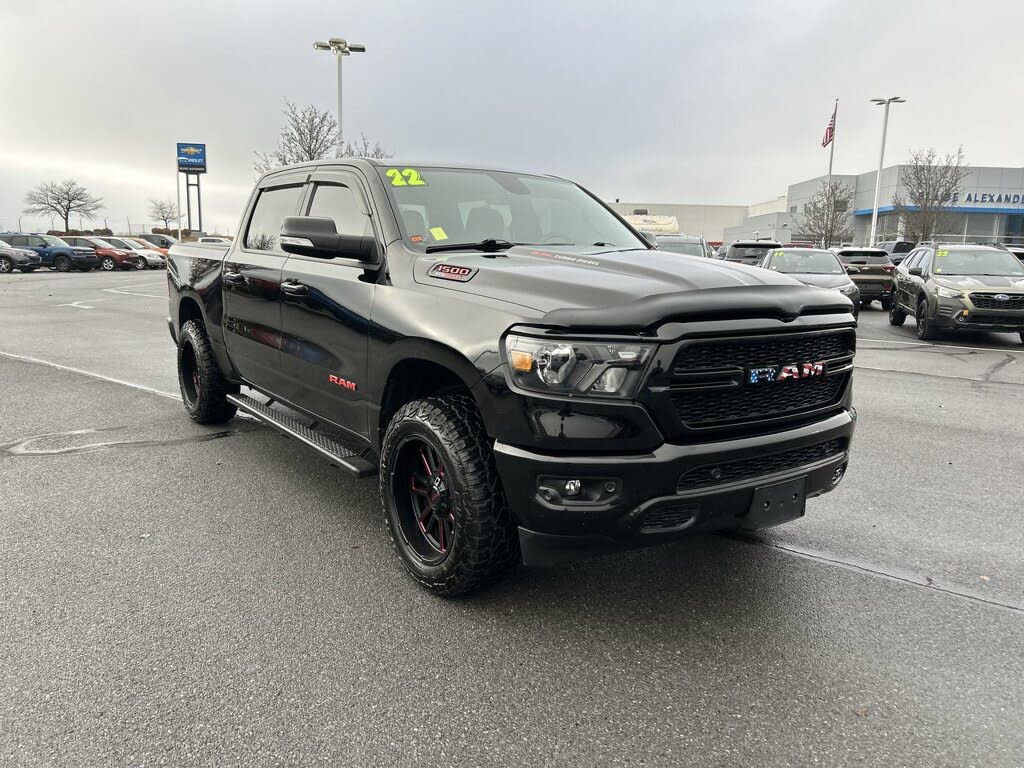 2022 RAM 1500 Big Horn Crew Cab 4WD