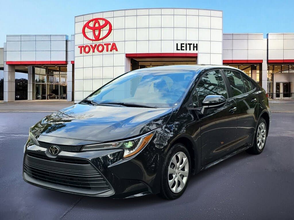 2024 Toyota Corolla LE FWD