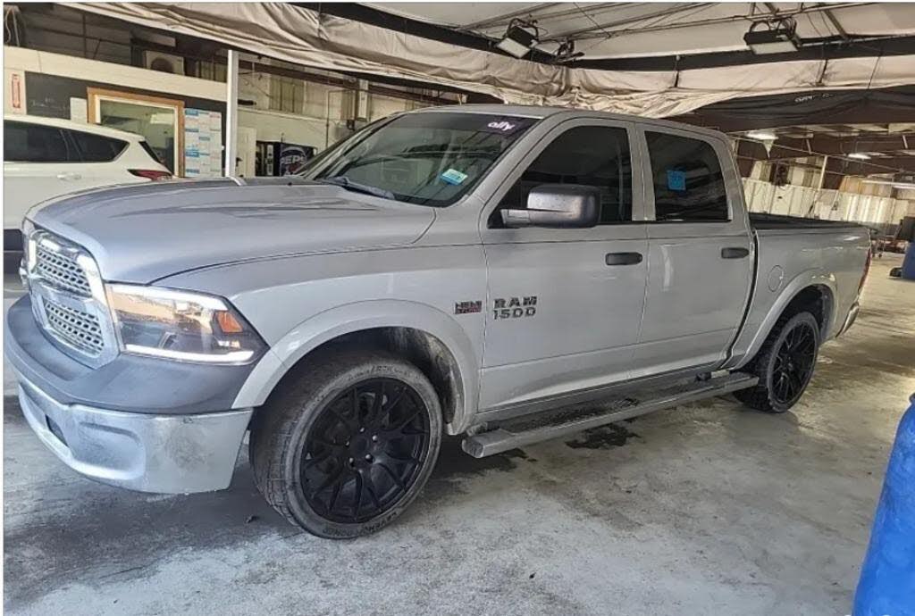 2015 RAM 1500 Tradesman Crew Cab RWD