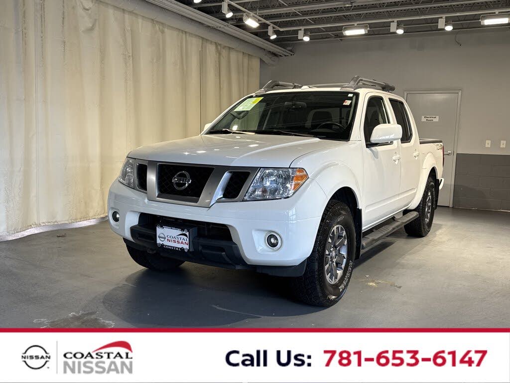 2017 Nissan Frontier PRO-4X Crew Cab 4WD