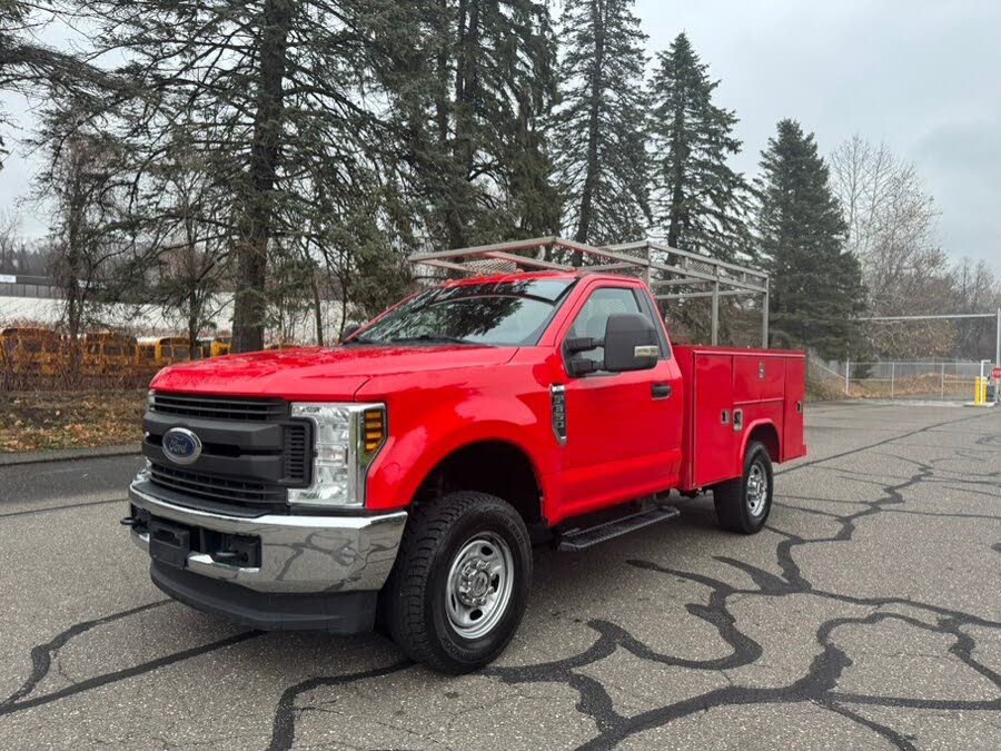 2018 Ford F-350 Super Duty XL LB 4WD