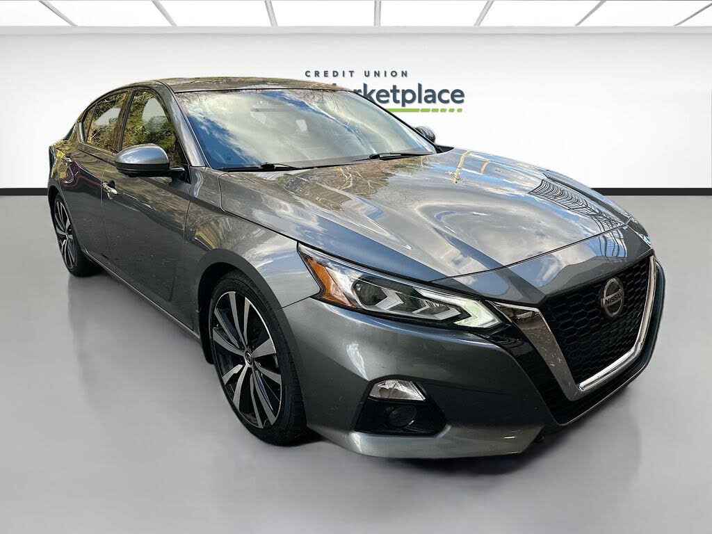2020 Nissan Altima 2.0 Platinum FWD