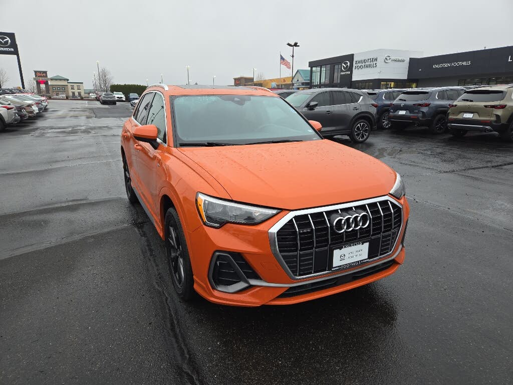 2022 Audi Q3 quattro Premium S Line 45 TFSI
