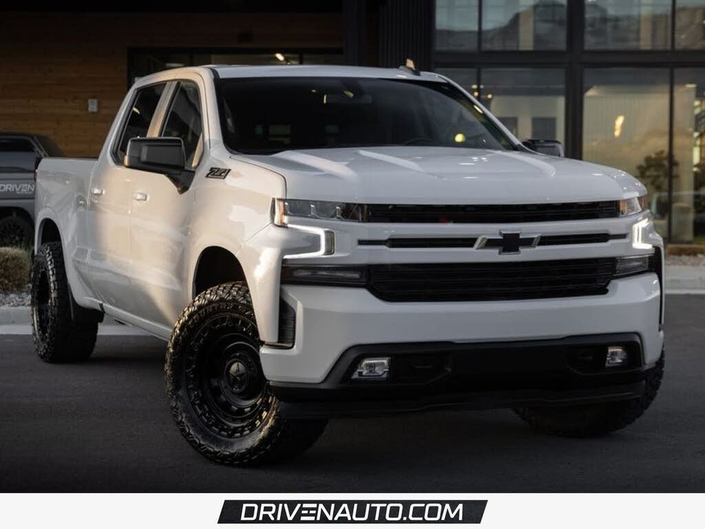 2022 Chevrolet Silverado 1500 RST Crew Cab 4WD