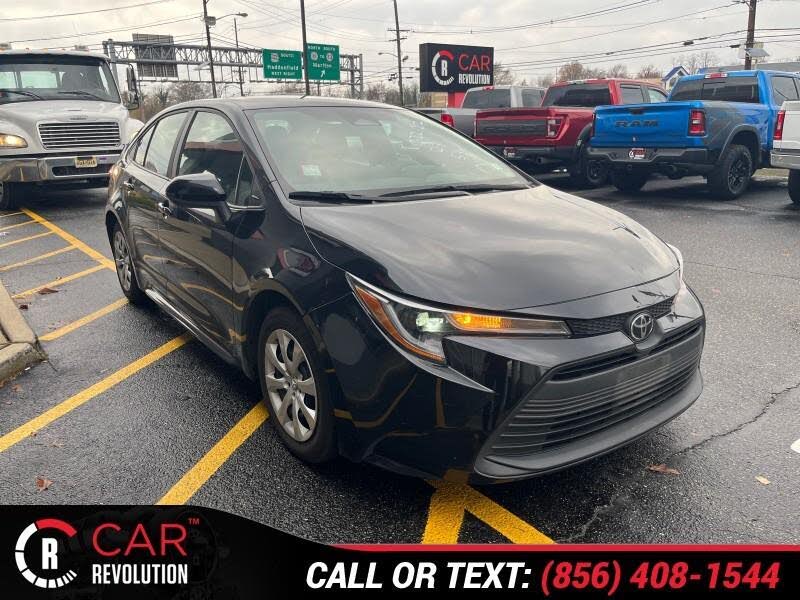 2023 Toyota Corolla LE FWD