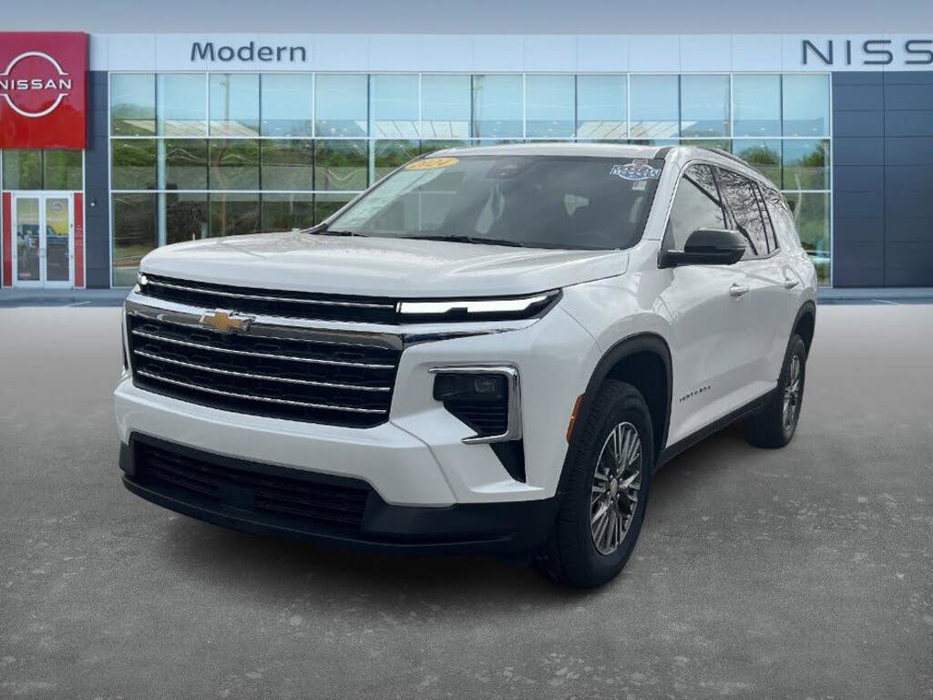 2024 Chevrolet Traverse LT FWD