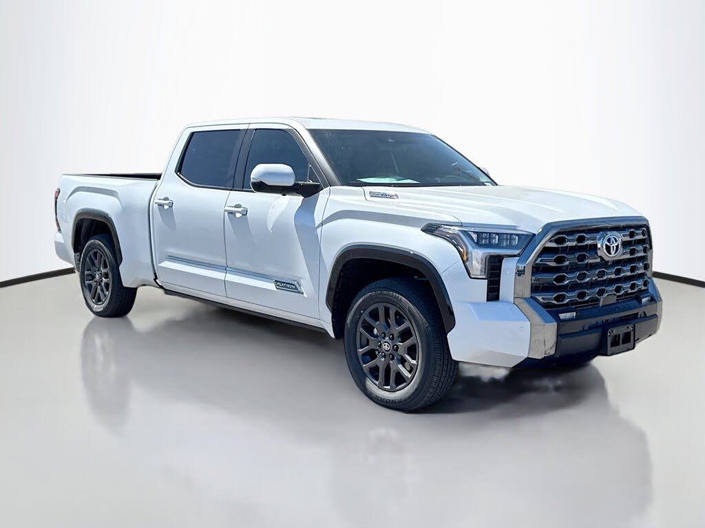2025 Toyota Tundra Hybrid Platinum HV CrewMax Cab LB 4WD