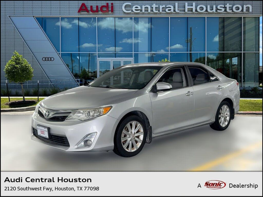 2012 Toyota Camry XLE V6