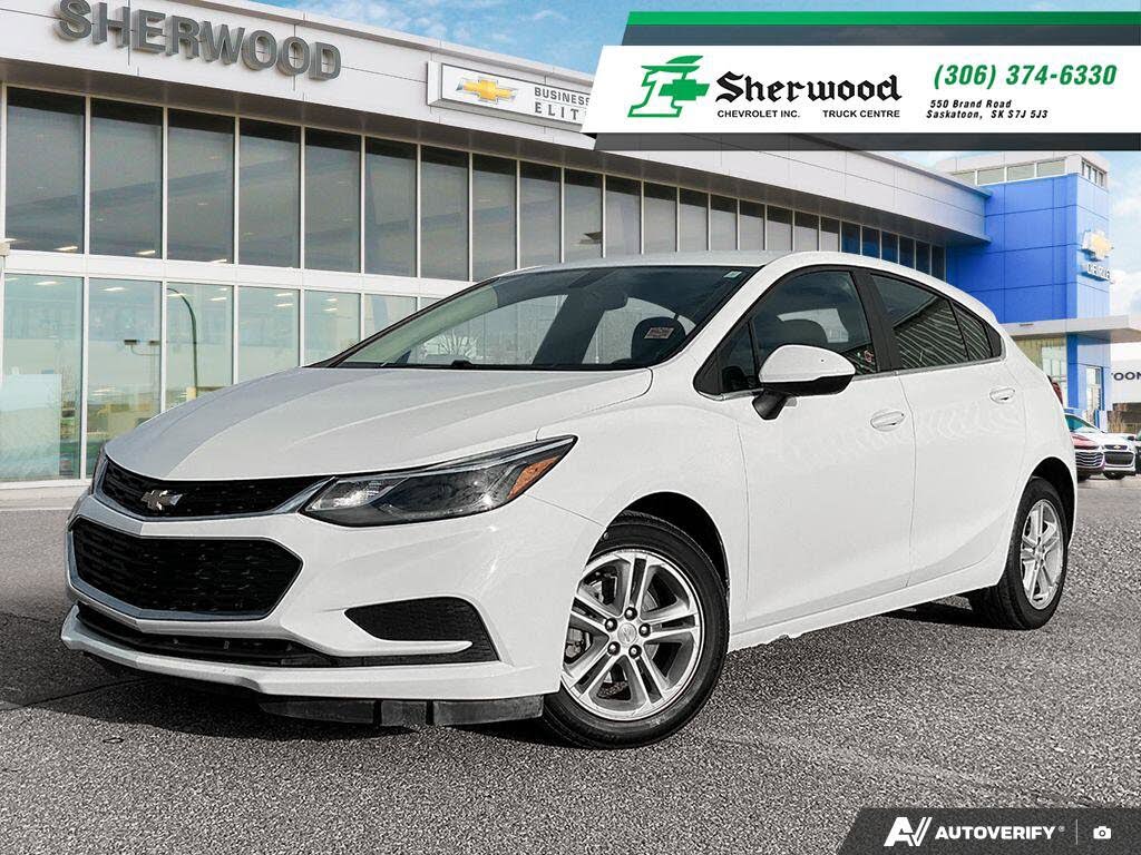 Chevrolet Cruze LT Hatchback FWD 2018