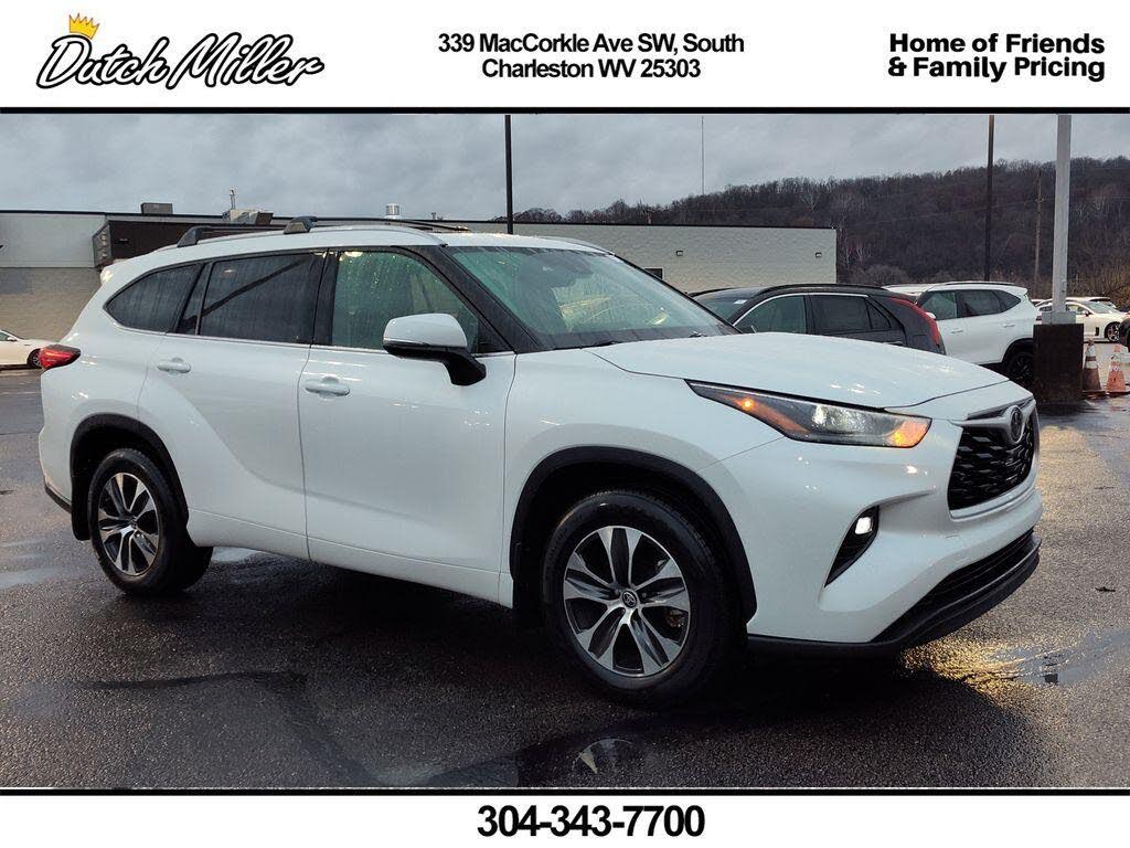 2022 Toyota Highlander XLE AWD