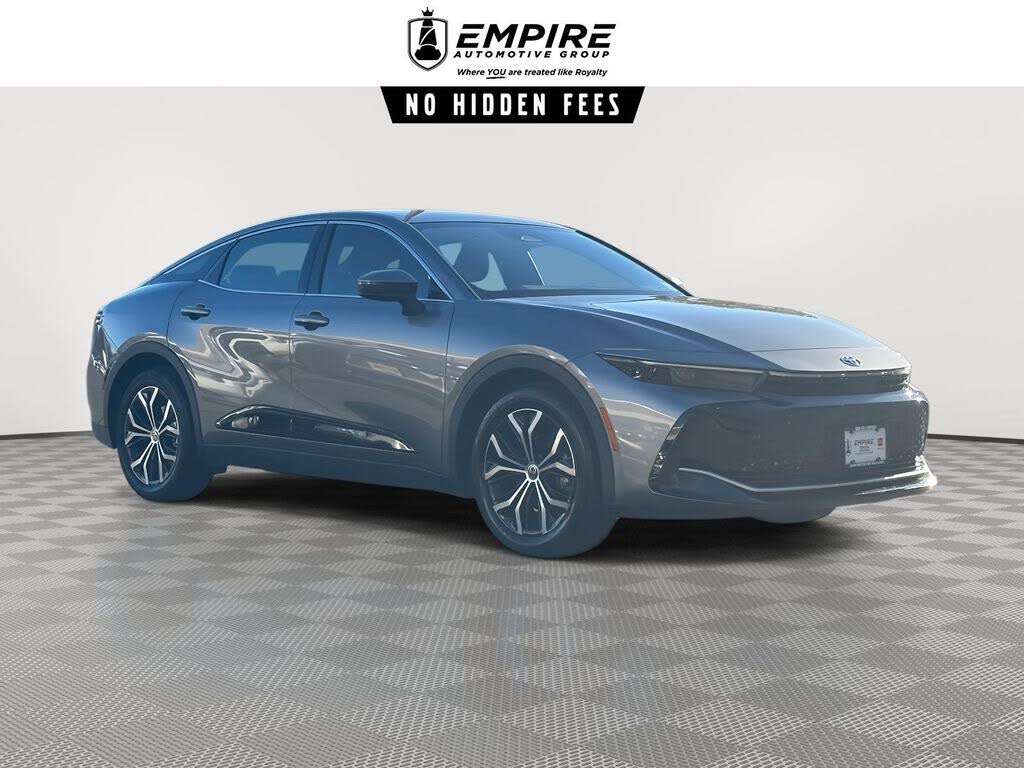 2023 Toyota Crown XLE AWD