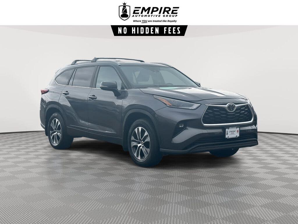 2023 Toyota Highlander XLE AWD