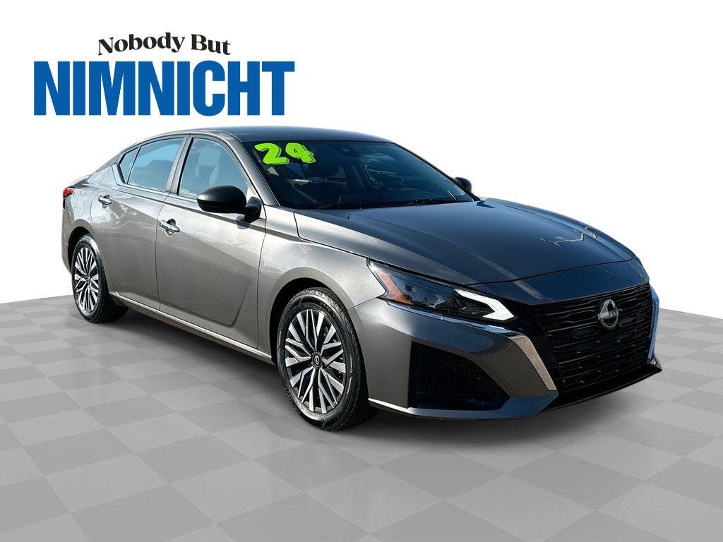 2024 Nissan Altima 2.5 SV FWD