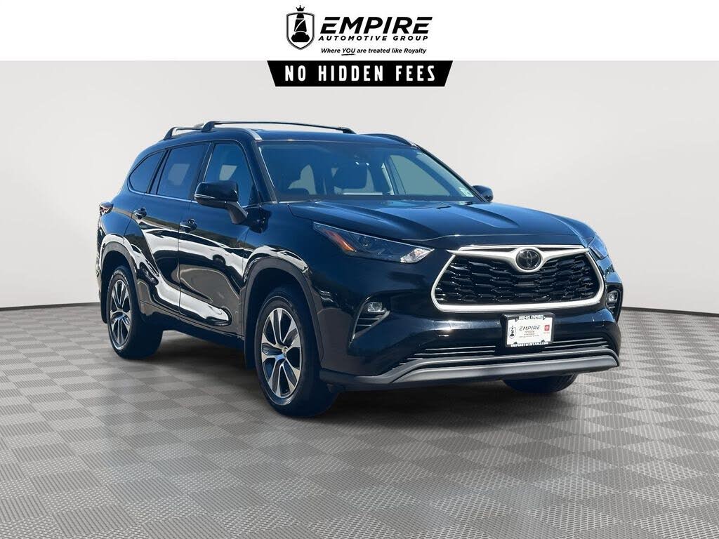 2024 Toyota Highlander XLE AWD