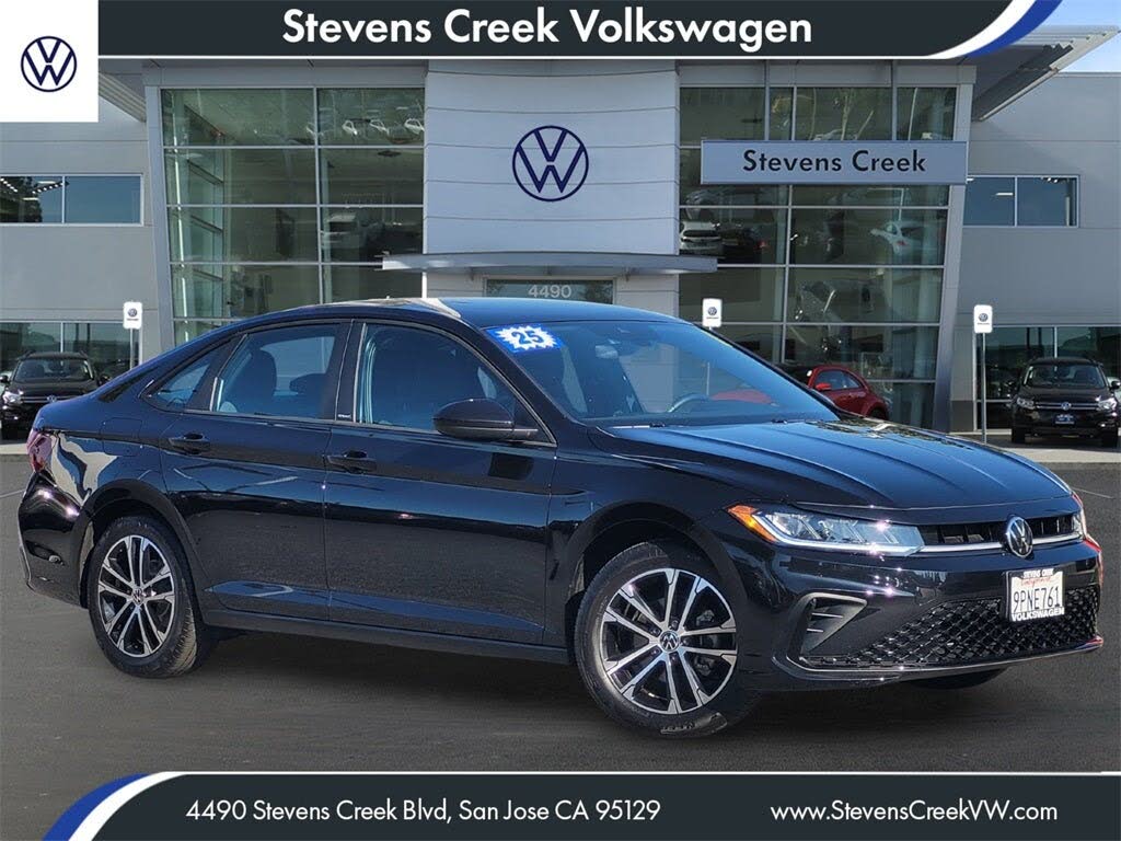 2025 Volkswagen Jetta Sport FWD