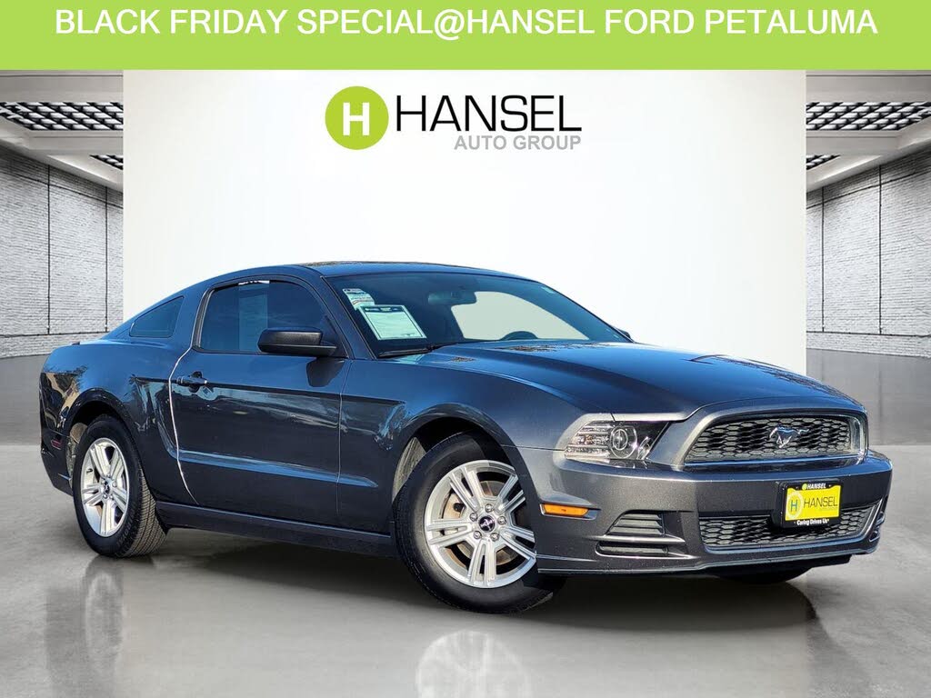 2013 Ford Mustang V6 Coupe RWD