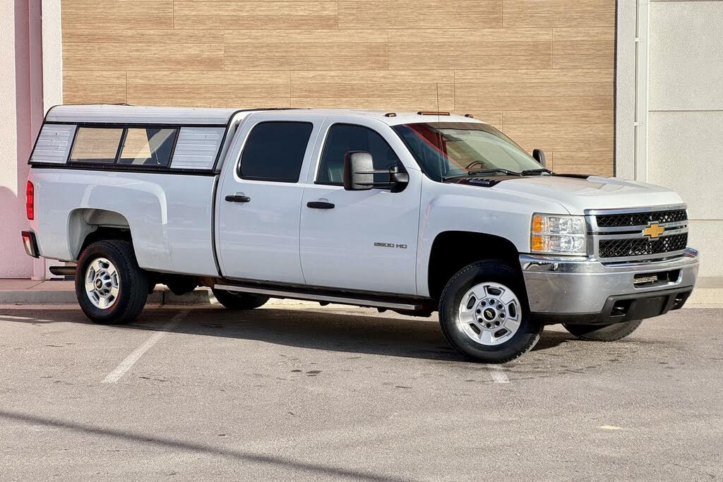 2014 Chevrolet Silverado 2500HD Work Truck Crew Cab 4WD