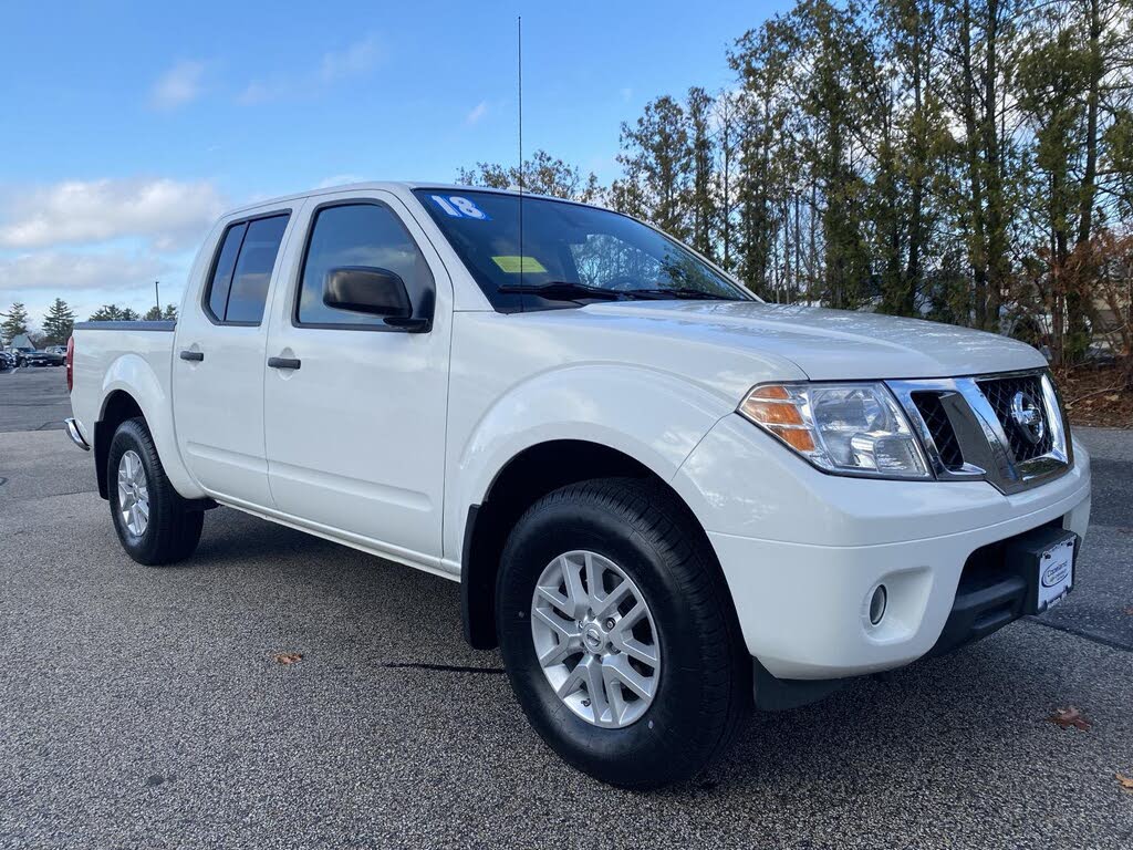 2018 Nissan Frontier SV V6 Crew Cab 4WD