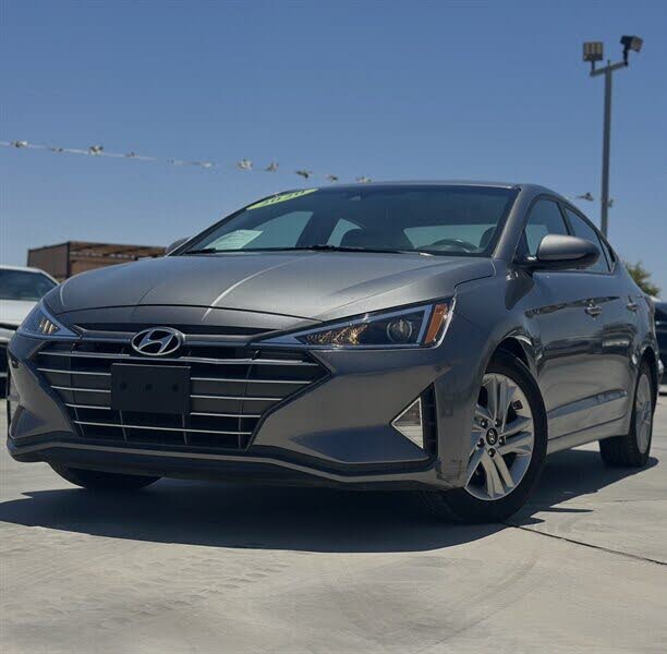 2020 Hyundai Elantra SEL FWD