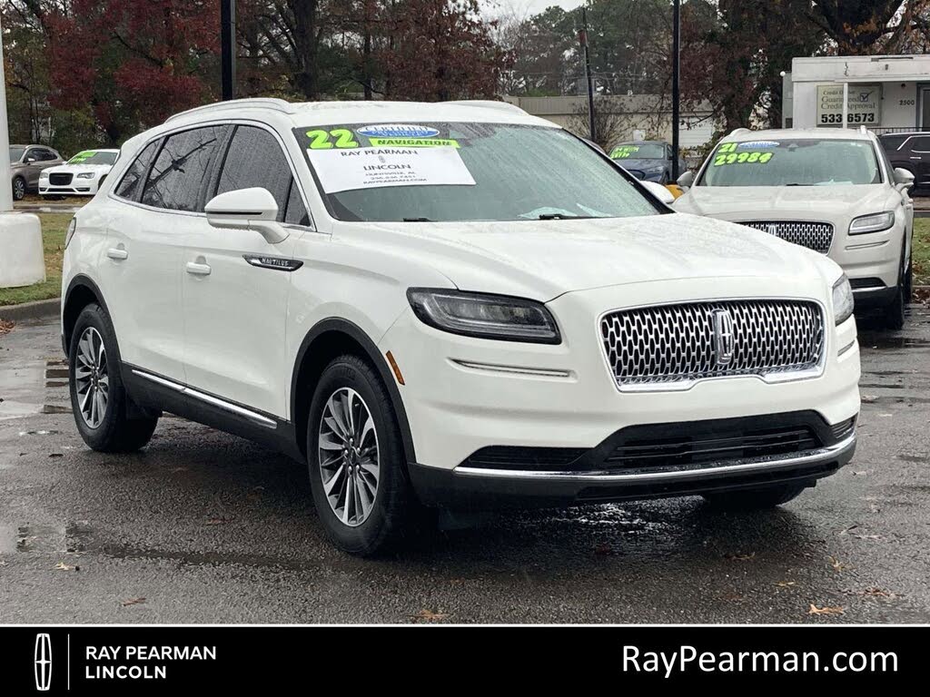 2022 Lincoln Nautilus Standard FWD