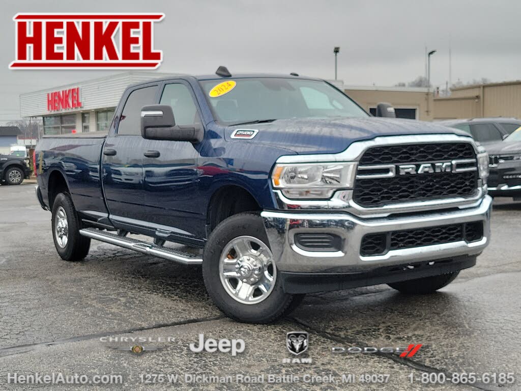 2024 RAM 2500 Tradesman Crew Cab LB 4WD