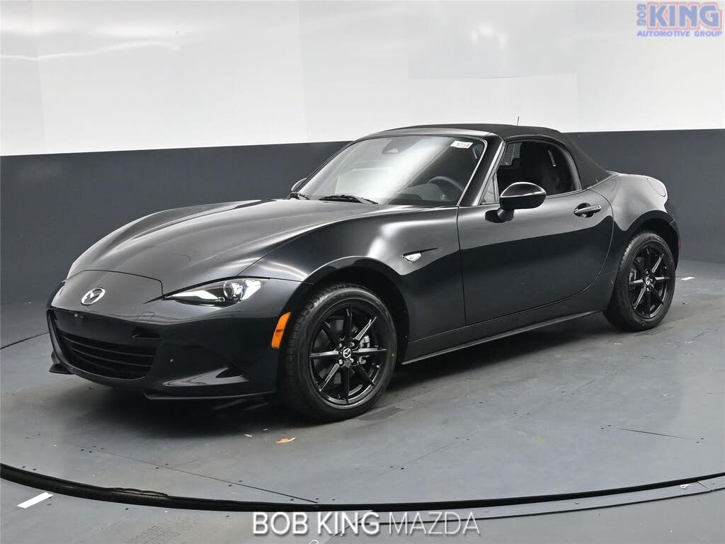 2025 Mazda MX-5 Miata Sport RWD