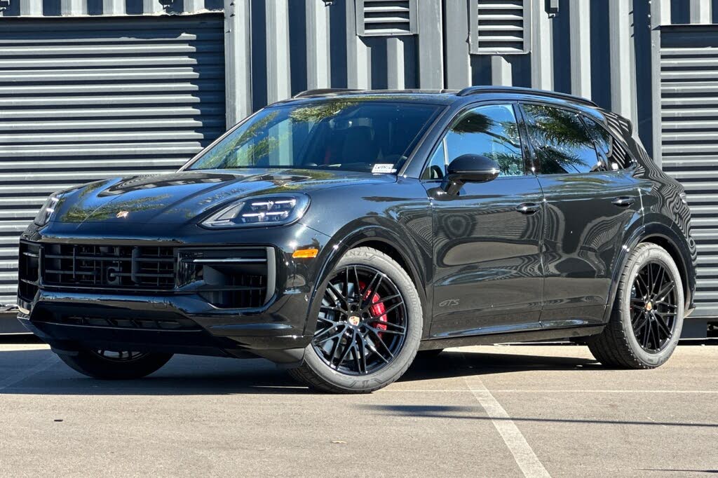 2026 Porsche Cayenne GTS AWD