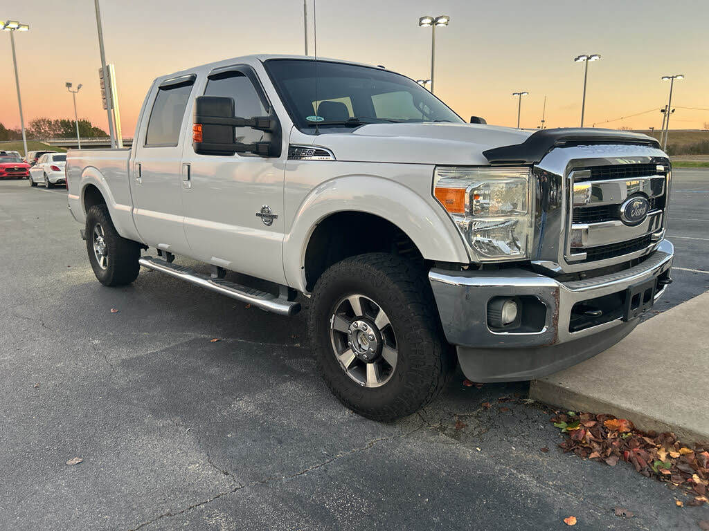 2014 Ford F-250 Super Duty Lariat Crew Cab 4WD