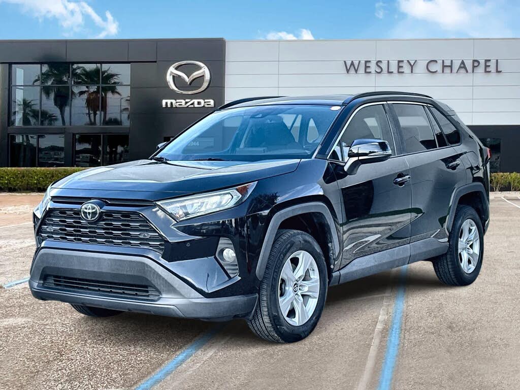 2019 Toyota RAV4 XLE FWD