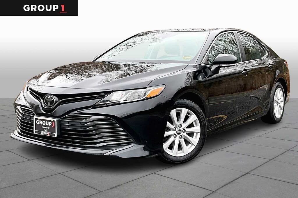 2020 Toyota Camry LE AWD