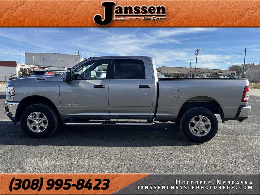2024 RAM 2500 Big Horn Crew Cab 4WD