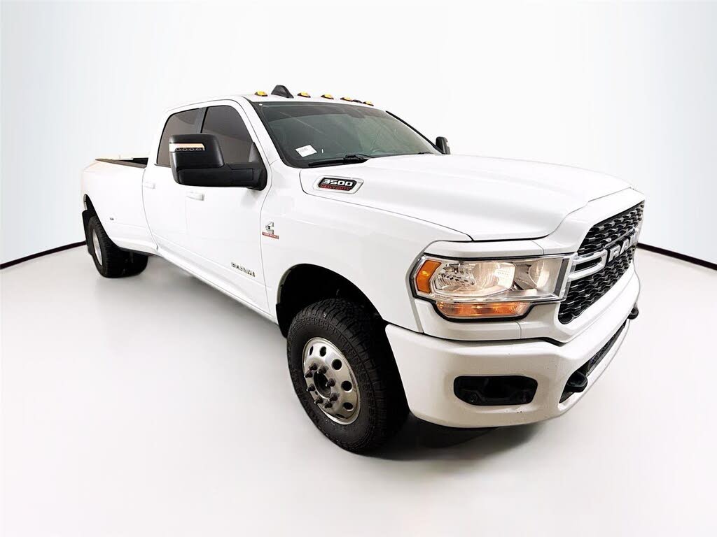 2024 RAM 3500 Big Horn Crew Cab LB DRW 4WD