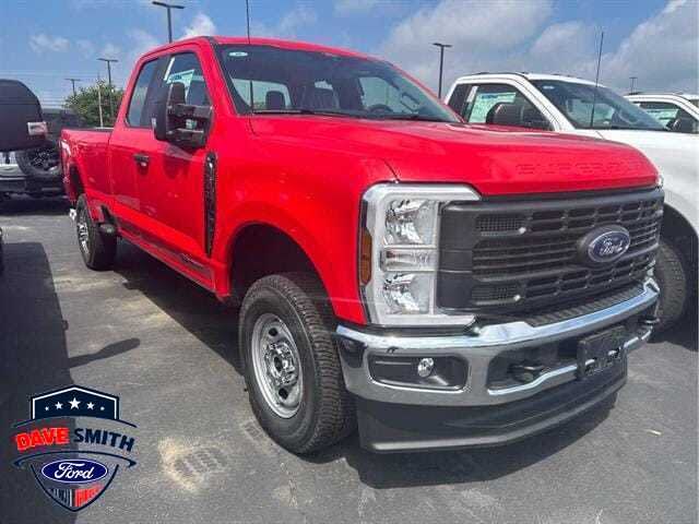 2025 Ford F-250 Super Duty XL SuperCab LB 4WD