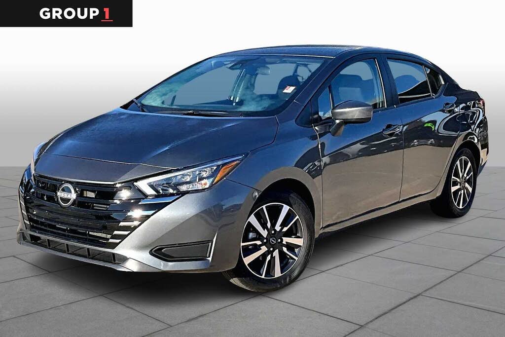 2025 Nissan Versa SV FWD
