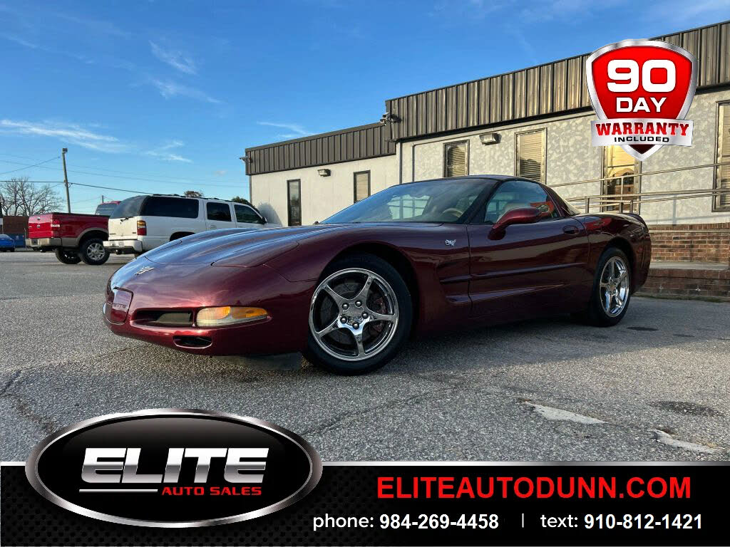 2003 Chevrolet Corvette Coupe RWD