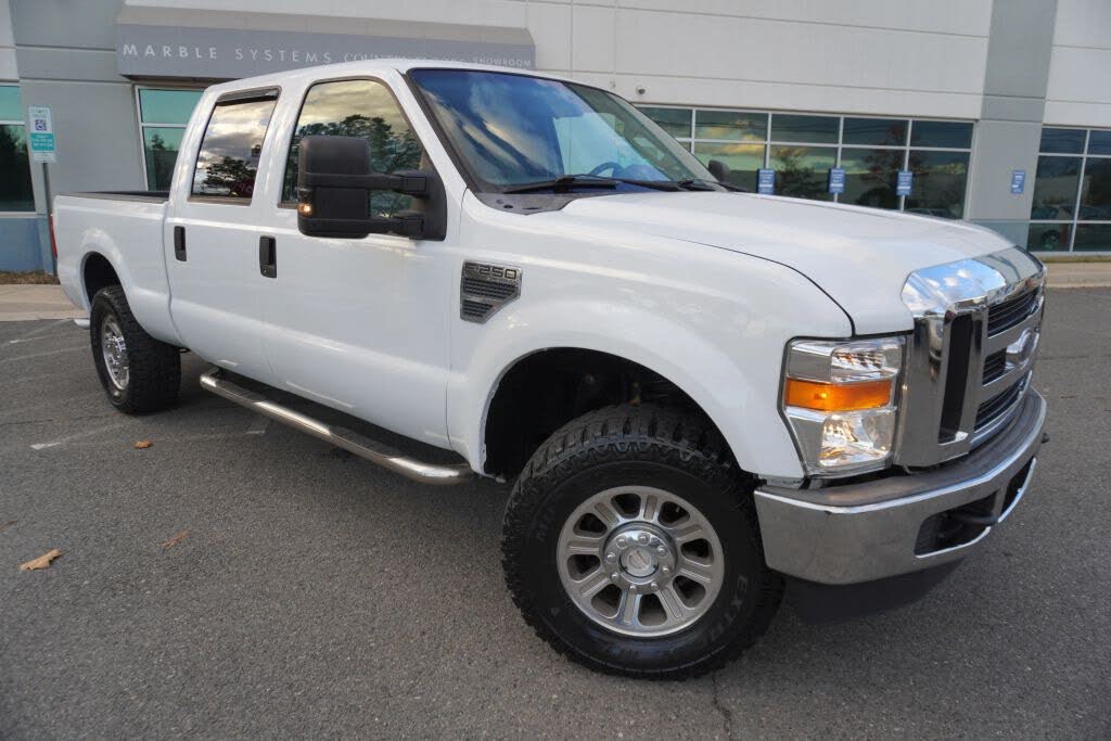 2008 Ford F-250 Super Duty XL Crew Cab 4WD