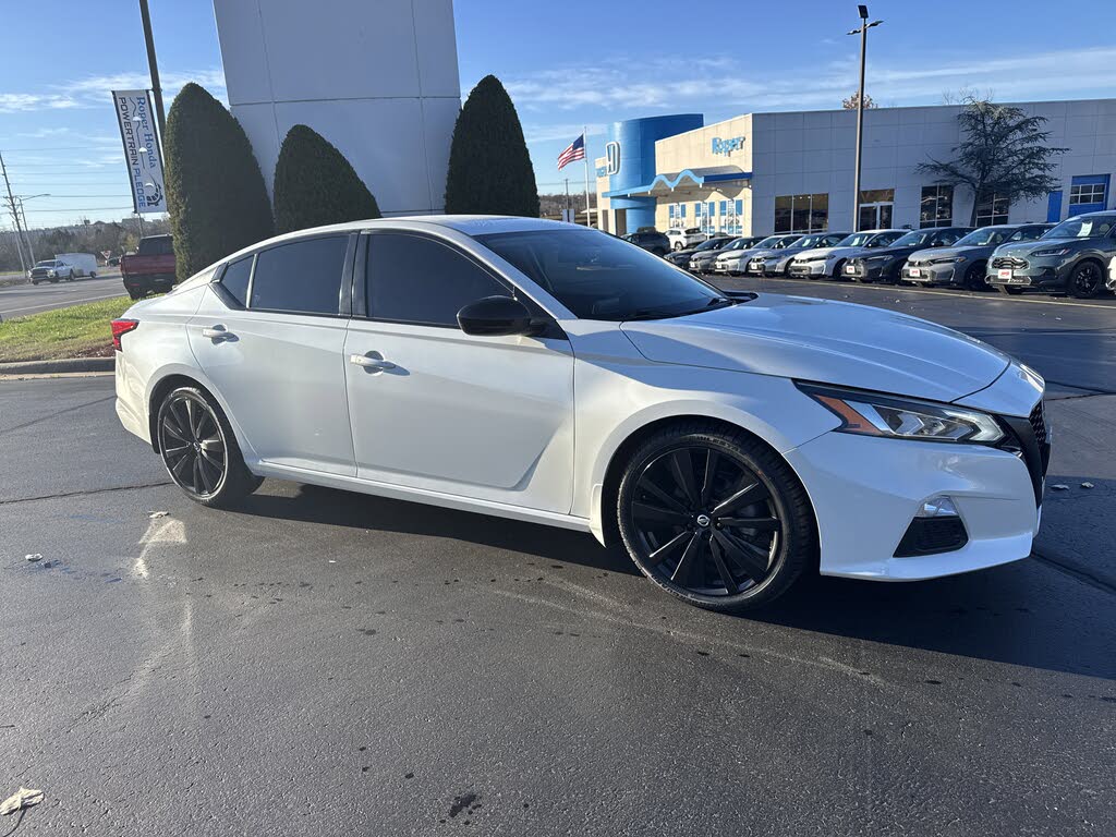 2019 Nissan Altima 2.5 SR FWD