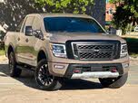 Nissan Titan PRO-4X Crew Cab 4WD